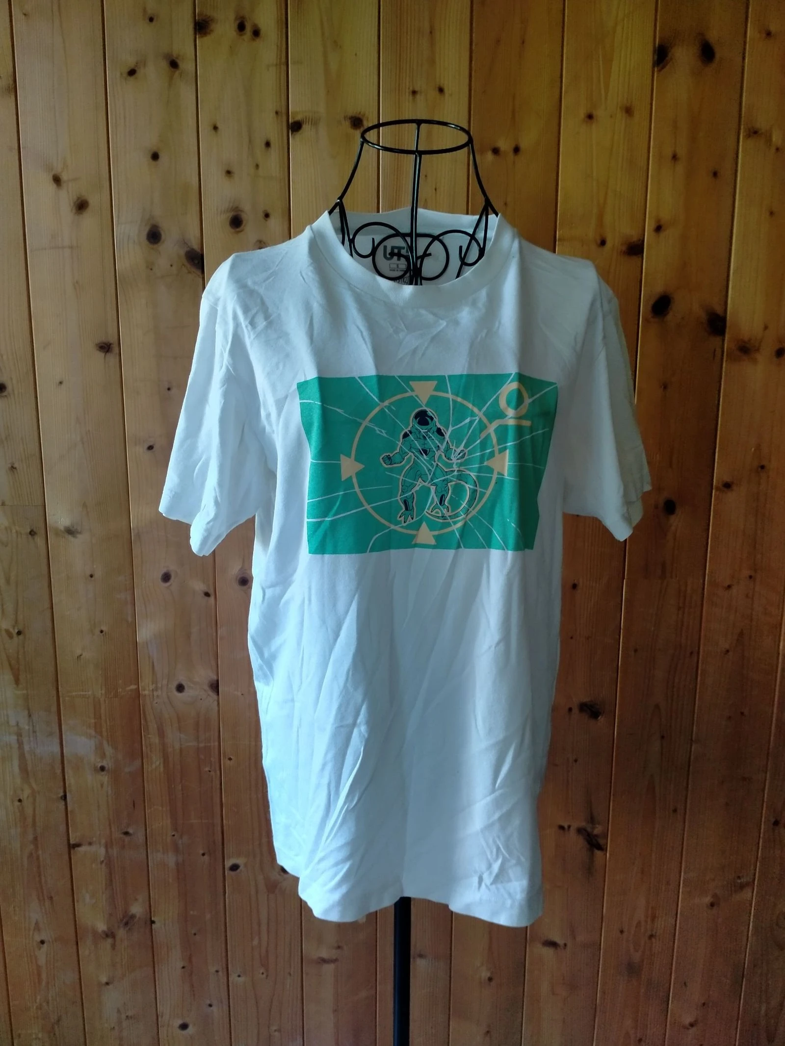 T-shirt UNIQLO UT Dragon Ball Freezer blanc homme taille S manga anime